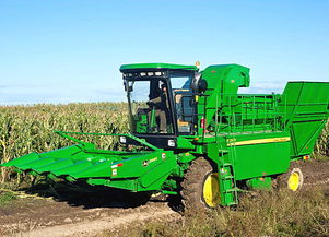 约翰迪尔Y210玉米果穗收割机 现代农业的得力助手